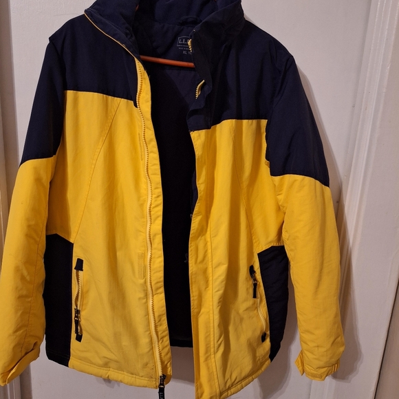 Boys L.L. Bean Winter Coat sz XL 18 - Picture 2 of 8